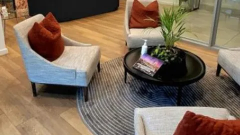 Oxford Parks, 8 Parks Blvd, Rosebank